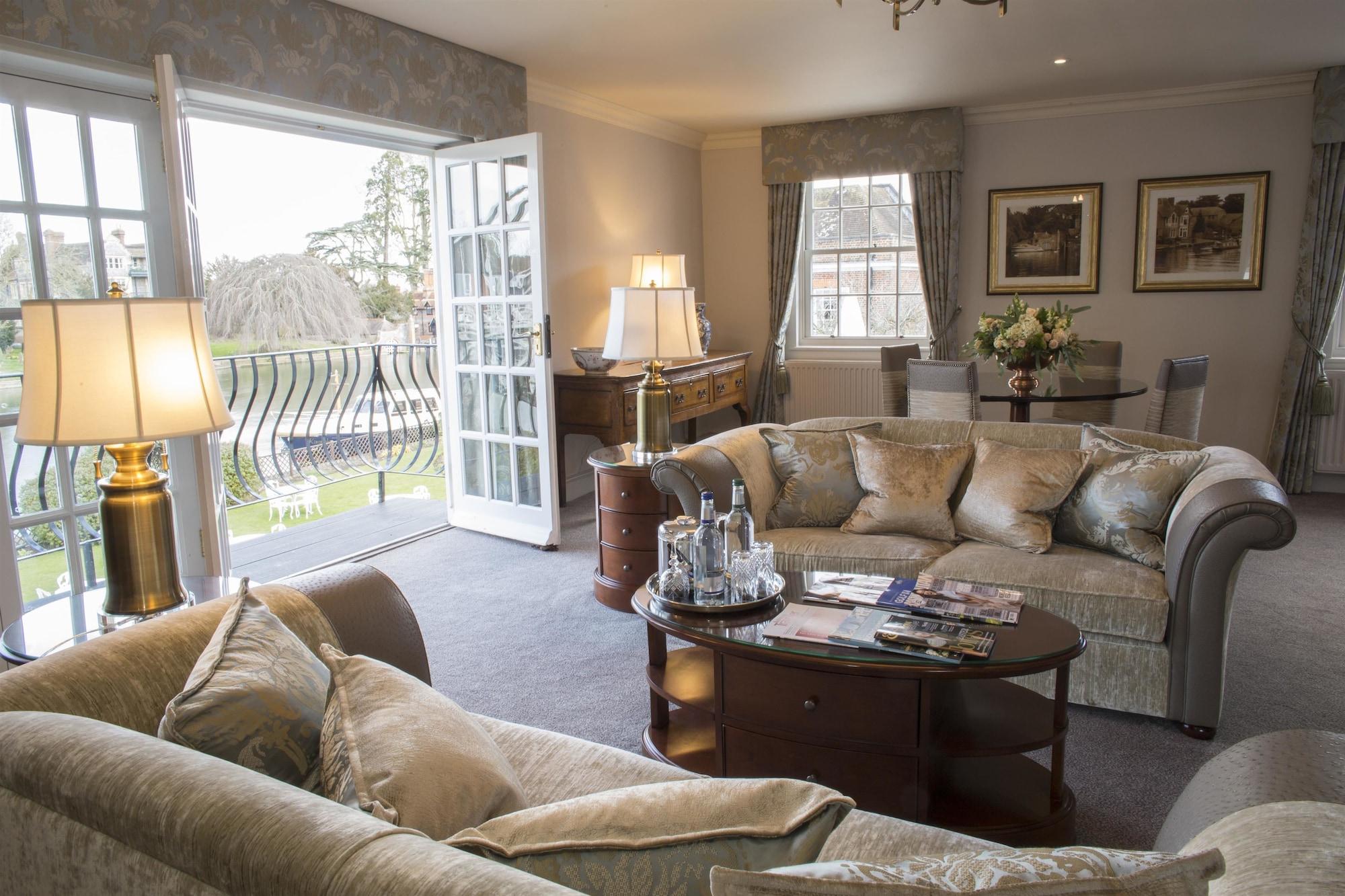 Готель Macdonald Compleat Angler Марлоу Екстер'єр фото
